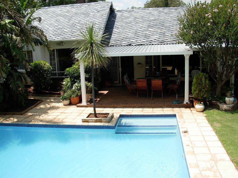 Liongate Bed And Breakfast Edenvale Bagian luar foto